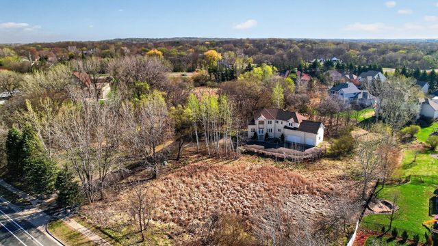 14831 Lac Lavon Drive, Burnsville, MN 55306
