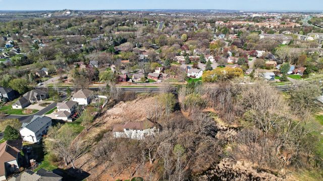 14831 Lac Lavon Drive, Burnsville, MN 55306