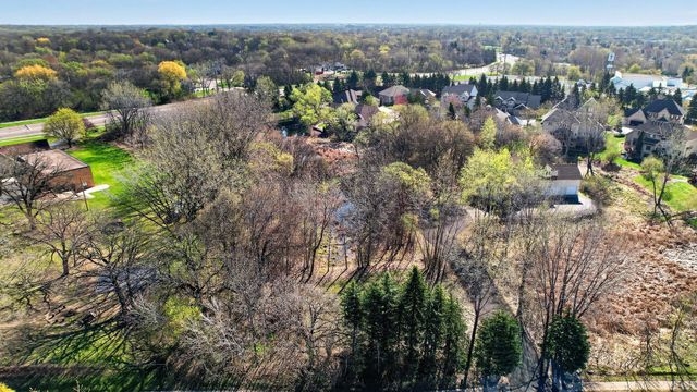 14831 Lac Lavon Drive, Burnsville, MN 55306