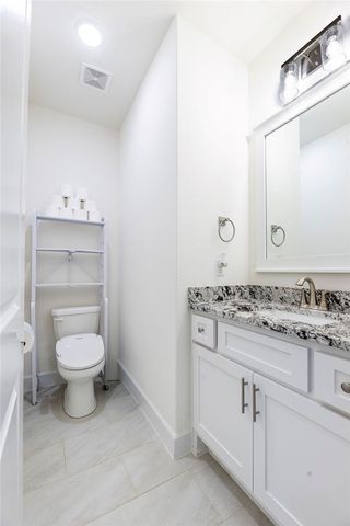 1401 Sessile Oak Way, Bentonville, AR 72713