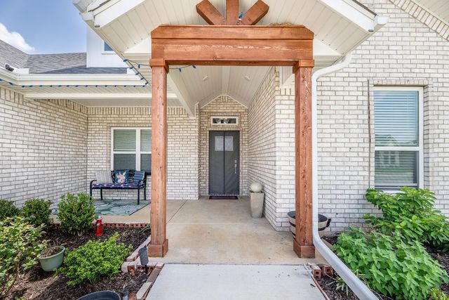 1401 Sessile Oak Way, Bentonville, AR 72713