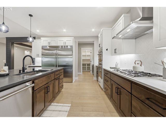1206 Nw 151ST St, Vancouver, WA 98685
