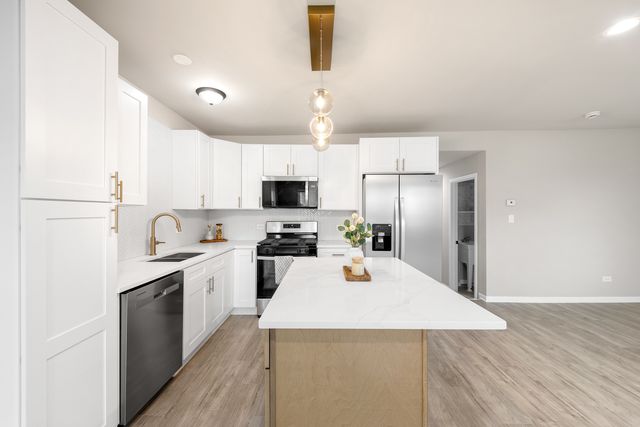 5610 W 88th Street, Oak Lawn, IL 60453