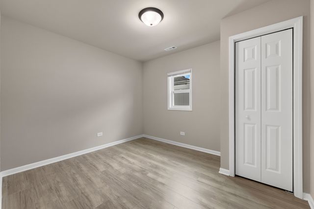 5610 W 88th Street, Oak Lawn, IL 60453