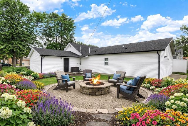 5610 W 88th Street, Oak Lawn, IL 60453
