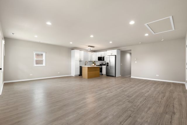 5610 W 88th Street, Oak Lawn, IL 60453