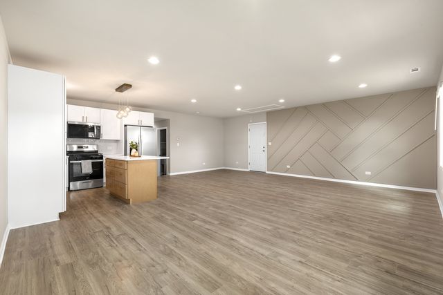 5610 W 88th Street, Oak Lawn, IL 60453