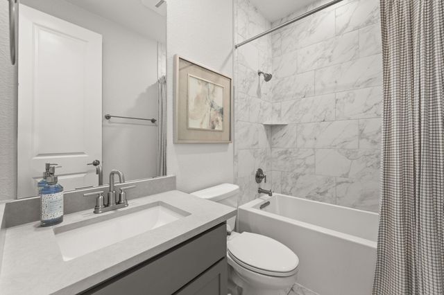 292 Milam Creek DR, Kyle, TX 78640