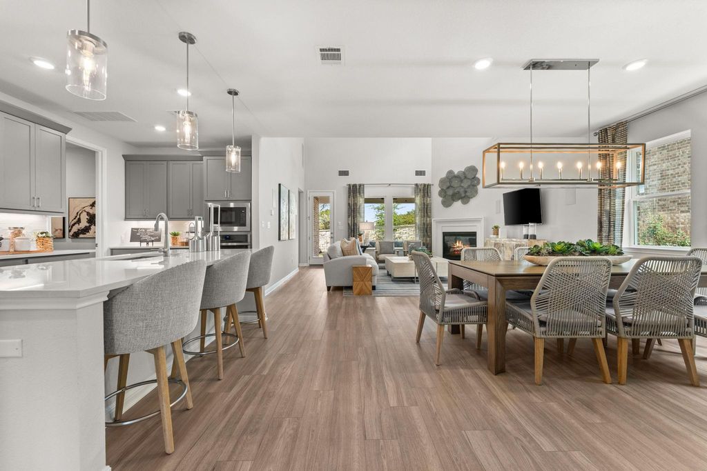 292 Milam Creek DR, Kyle, TX 78640