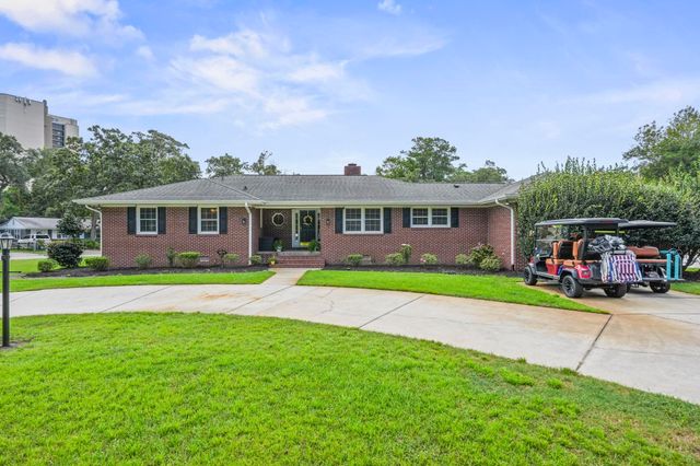 401 Poinsett Rd., Myrtle Beach, SC 29577