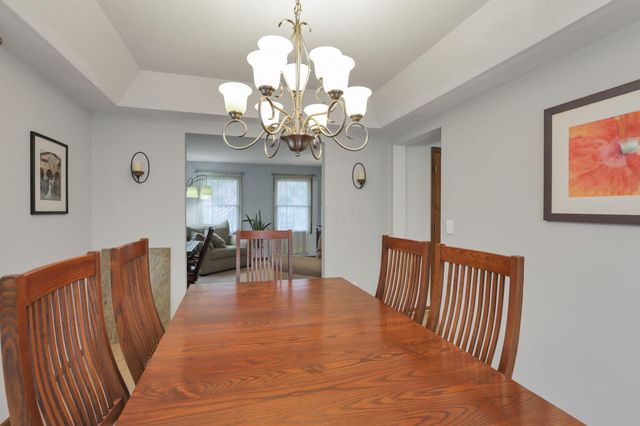 18 Zellers Lane SW, Etna, OH 43062