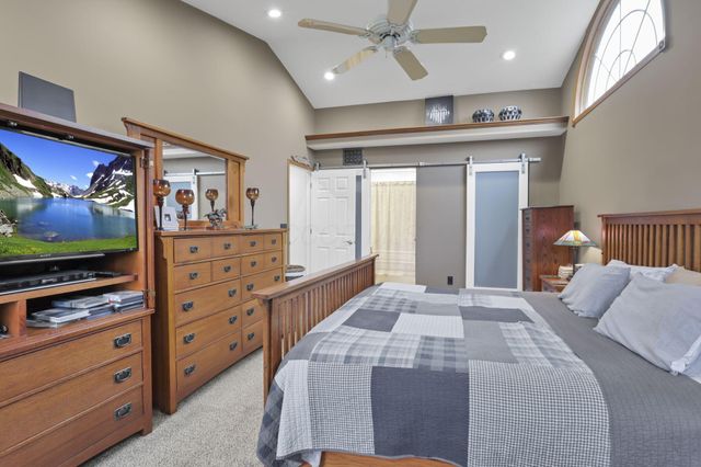 18 Zellers Lane SW, Etna, OH 43062