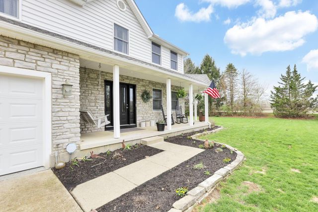 18 Zellers Lane SW, Etna, OH 43062