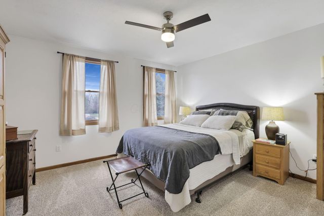 18 Zellers Lane SW, Etna, OH 43062