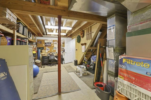 18 Zellers Lane SW, Etna, OH 43062