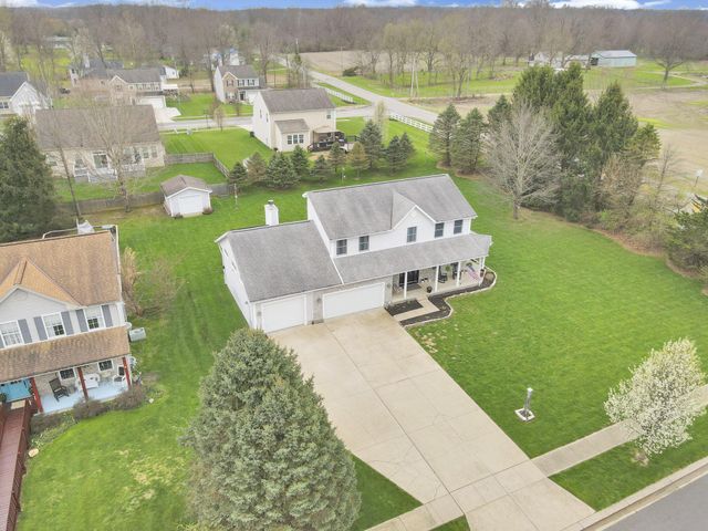 18 Zellers Lane SW, Etna, OH 43062