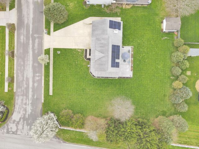 18 Zellers Lane SW, Etna, OH 43062