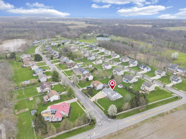 18 Zellers Lane SW, Etna, OH 43062