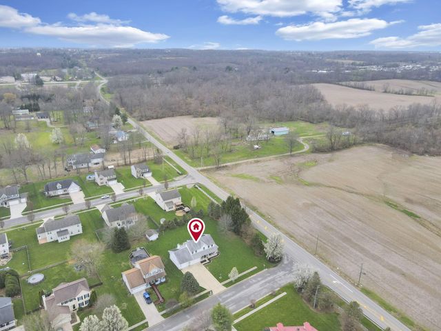 18 Zellers Lane SW, Etna, OH 43062