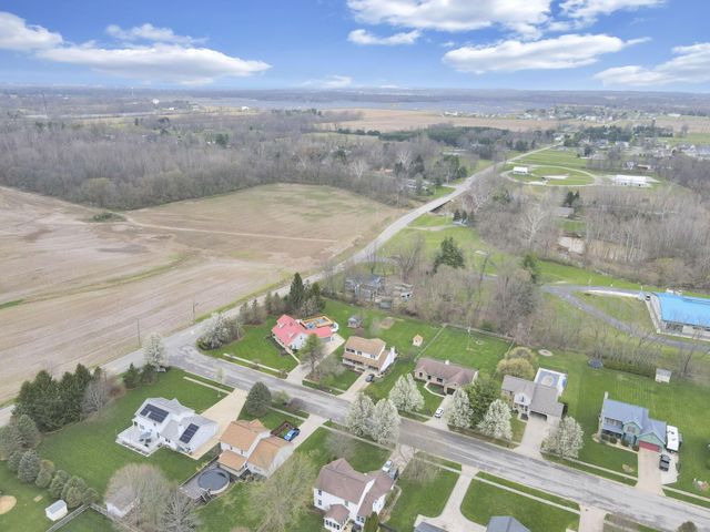 18 Zellers Lane SW, Etna, OH 43062