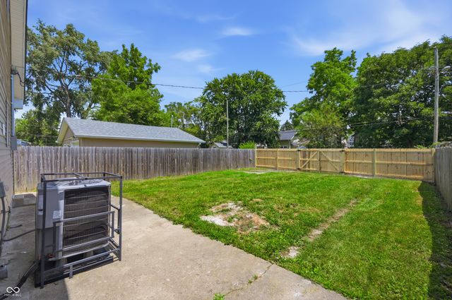 807 N Parker Avenue, Indianapolis, IN 46201