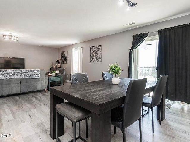 102 Seward Place, Burlington, NC 27217