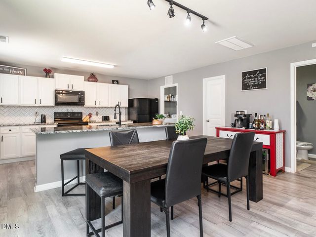 102 Seward Place, Burlington, NC 27217