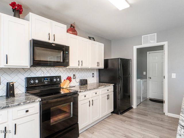 102 Seward Place, Burlington, NC 27217