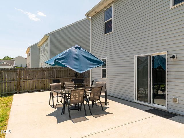 102 Seward Place, Burlington, NC 27217