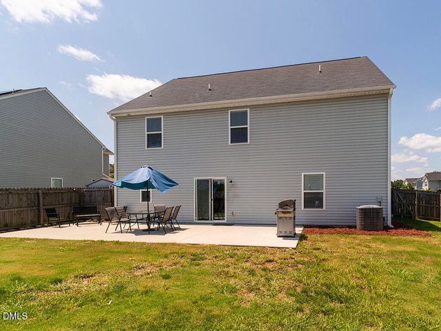 102 Seward Place, Burlington, NC 27217