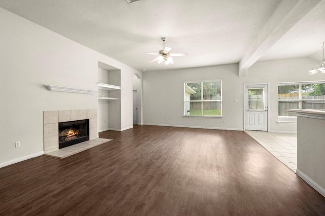 3722 Northshore Drive, Montgomery, TX 77356