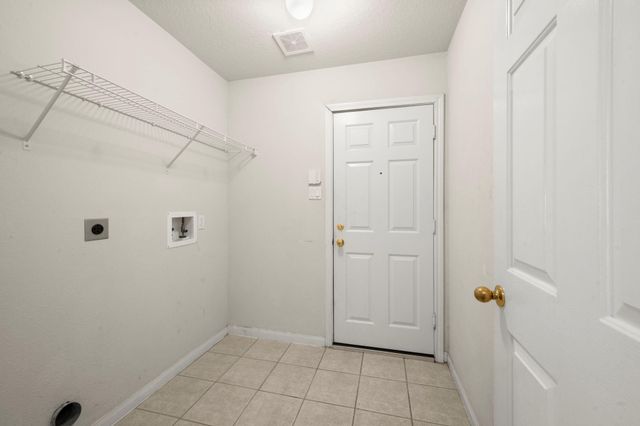 3722 Northshore Drive, Montgomery, TX 77356