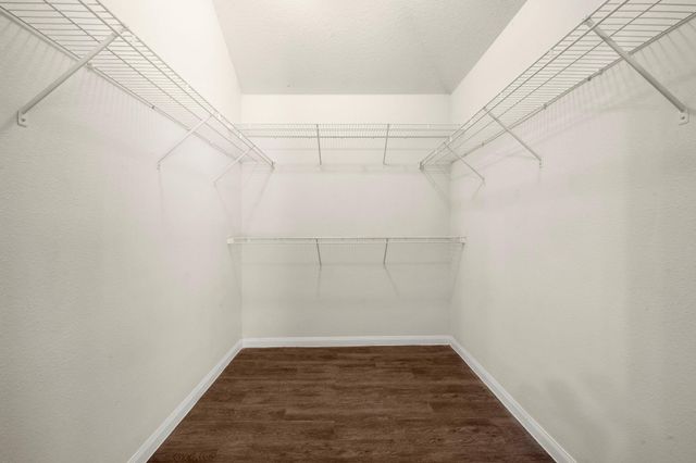 3722 Northshore Drive, Montgomery, TX 77356