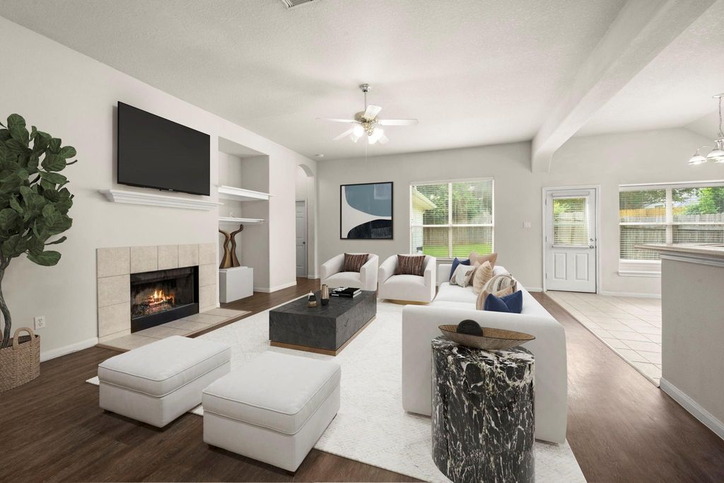 3722 Northshore Drive, Montgomery, TX 77356