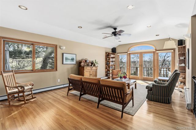 6 Tennis Court Road, Mahopac, NY 10541