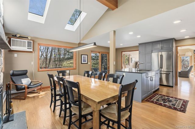 6 Tennis Court Road, Mahopac, NY 10541