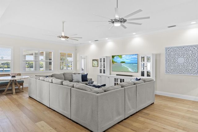 2821 SE North Lookout Boulevard, Port St Lucie, FL 34984