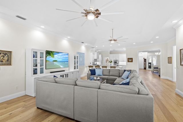 2821 SE North Lookout Boulevard, Port St Lucie, FL 34984