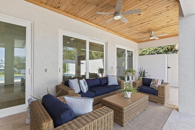 2821 SE North Lookout Boulevard, Port St Lucie, FL 34984