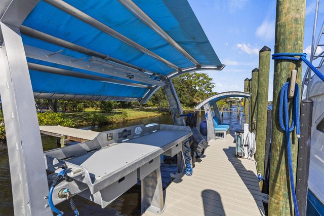 2821 SE North Lookout Boulevard, Port St Lucie, FL 34984