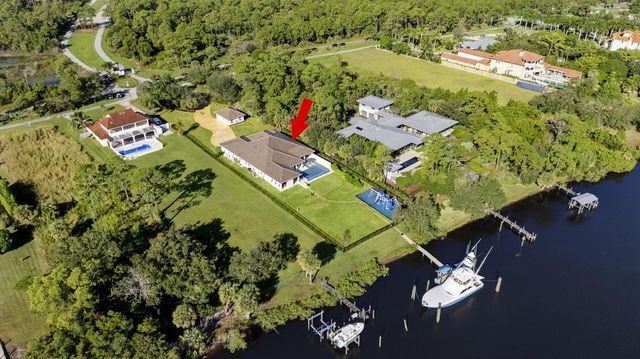 2821 SE North Lookout Boulevard, Port St Lucie, FL 34984