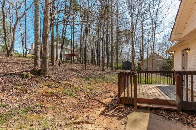 213 Lost Lake Way, Villa Rica, GA 30180