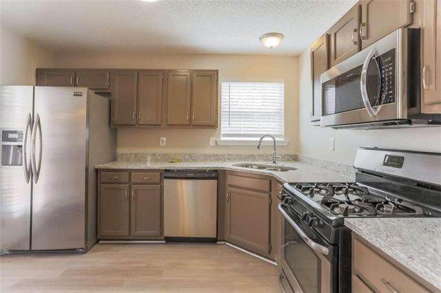 213 Lost Lake Way, Villa Rica, GA 30180