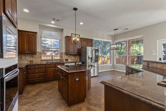 5705 Sandalwood Drive, Mckinney, TX 75072