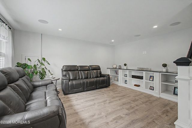1012 Trenton Avenue, Forked River, NJ 08731