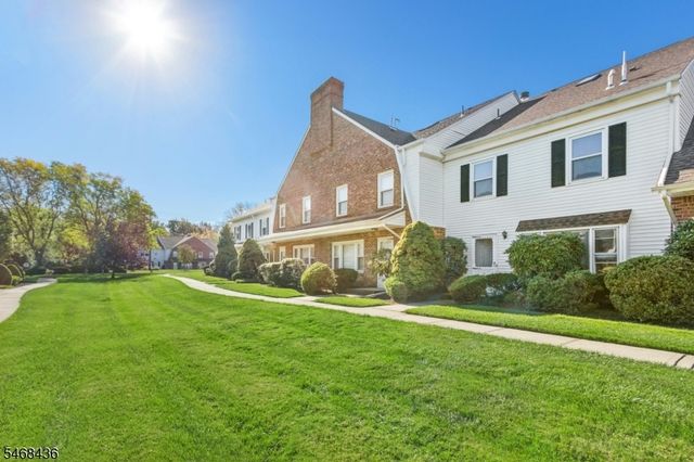 12 Wareham Ct, Scotch Plains Twp., NJ 07076