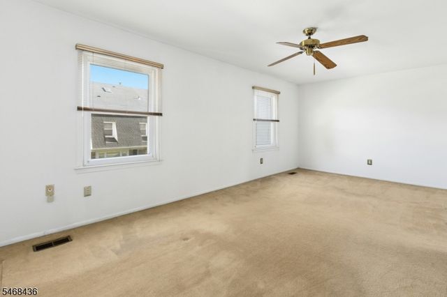 12 Wareham Ct, Scotch Plains Twp., NJ 07076