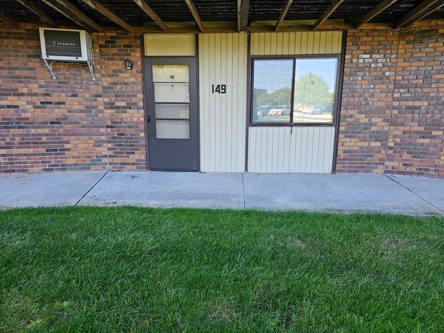 2306 Holiday Terrace 149, Lansing, IL 60438