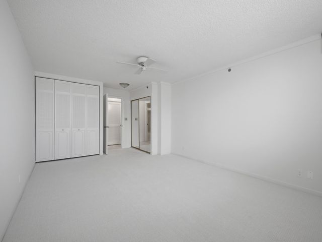 3215 S Ocean Boulevard 911, Highland Beach, FL 33487