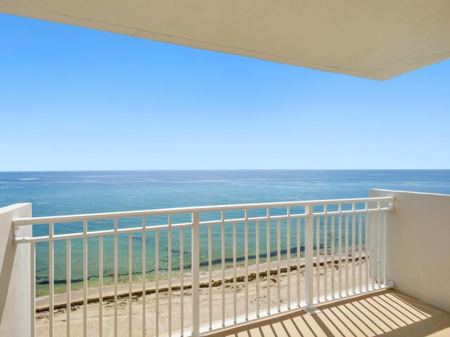 3215 S Ocean Boulevard 911, Highland Beach, FL 33487